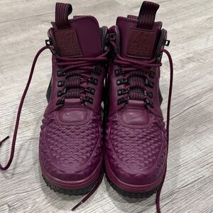 Nike Maroon Lunar Force 1 Duck-boot